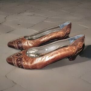 Margaret Jerrold Vintage Brown Studded Pumps Women’s Size 8.5